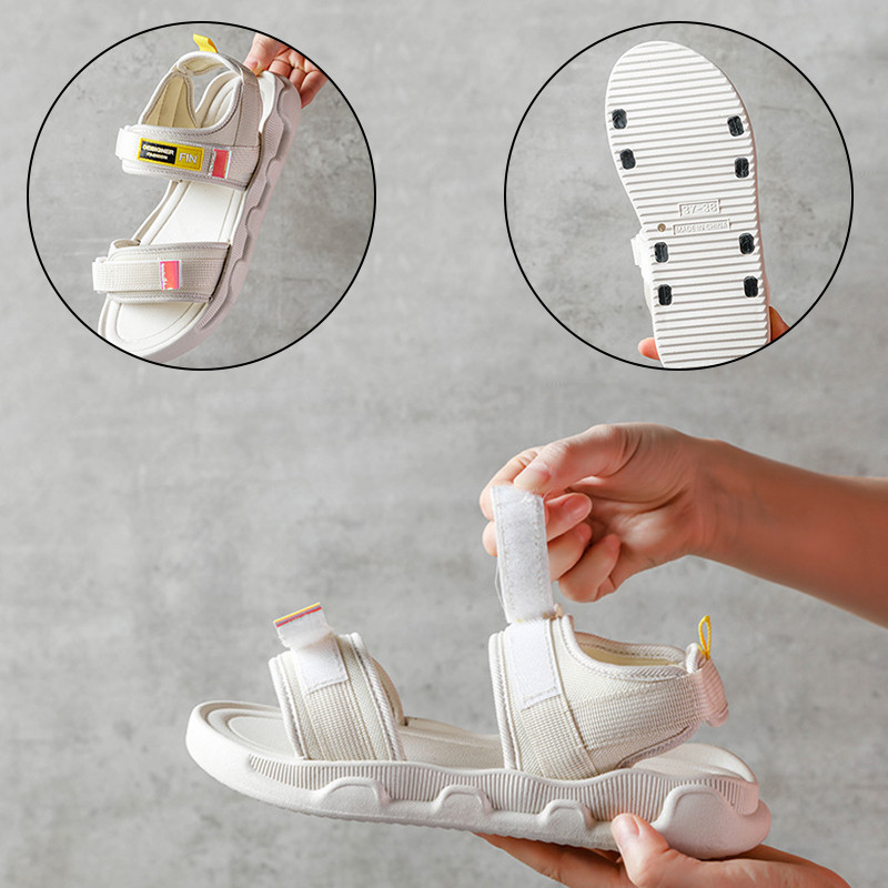 Női szandálok, 2023 nyár, márkás csat kívülről, csúszásmentes, puha divatos strand kényelmes, lapos szandálok