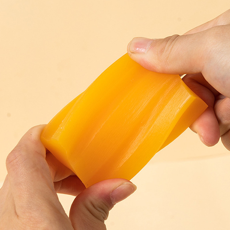 Kreatív 4 stílusú mini rajzfilm szappan radírok Puha, tartós ceruza radírok gyerekeknek, iskolásoknak, vicces papírjavító kellékek