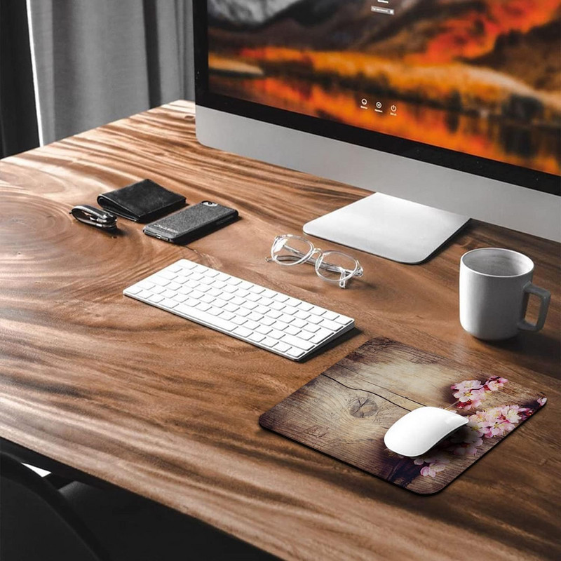 Ροζ Floral Mouse Pad Spring Blossom σε ξύλινο τραπέζι Ρουστίκ Ξύλο Grain Ρομαντικό φυσικό αγρόκτημα στην εξοχή Mousepad