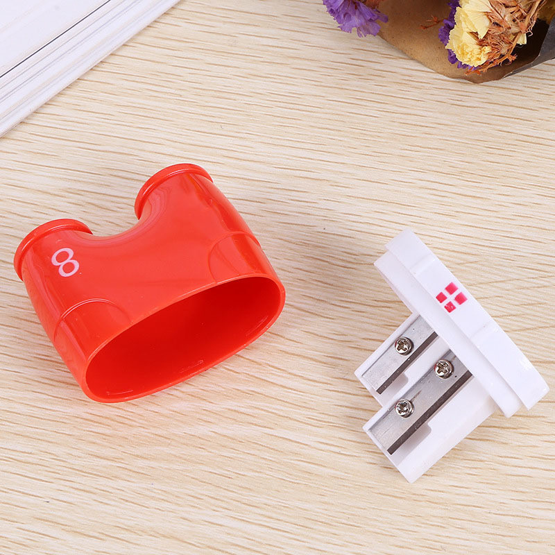 1 брой Lytwtw's Pencil Shapener Creative Double Hole Pants Канцеларски материали Карикатура Офис консумативи Подарък Kawaii Училищни аксесоари