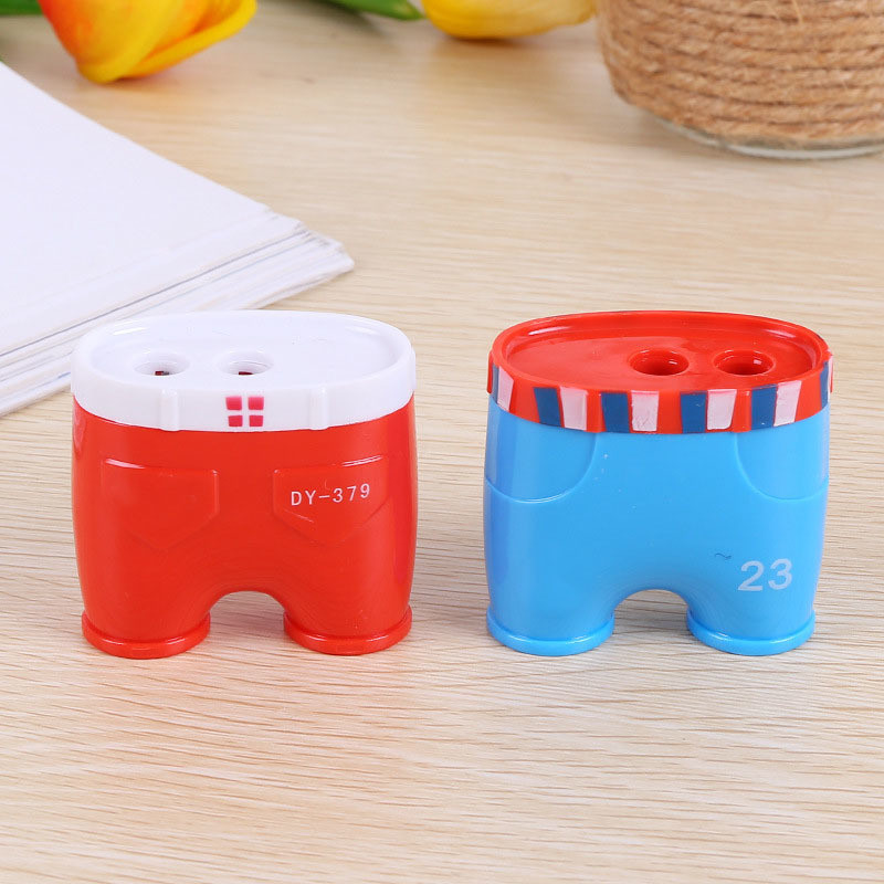 1 брой Lytwtw's Pencil Shapener Creative Double Hole Pants Канцеларски материали Карикатура Офис консумативи Подарък Kawaii Училищни аксесоари