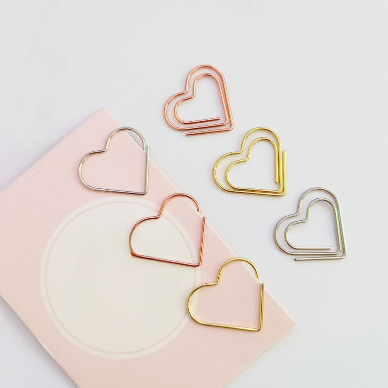 50 vnt./komplektas Metalinės sąvaržėlės Širdelės Mini segtuvų segtukas Pažymėti Knygų įrišimasNote Dekoras Raštinės reikmenys Mokykliniai biuro įrišimo reikmenys