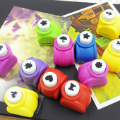 Mini Scrapbook Punches Rankų darbo pjaustytuvai Kortelių Craft Calico Spausdinimas „Pasidaryk pats“ su gėlių popieriumi, rankdarbių perforavimo skylių perforatoriaus forma