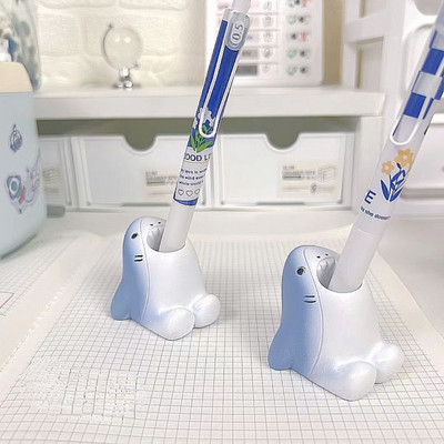 Творческа акула Стойка за държач за писалка Сладък молив Органайзер от смола За офис Ученик Настолен работен плот Канцеларски материали Подарък