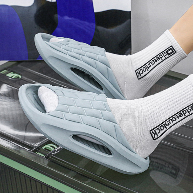 Горещи летни маратонки Чехли Жени Мъже Спортни пързалки Меки Eva Дебели подметки Облачни чехли На открито Унисекс Ежедневни плажни сандали Обувки