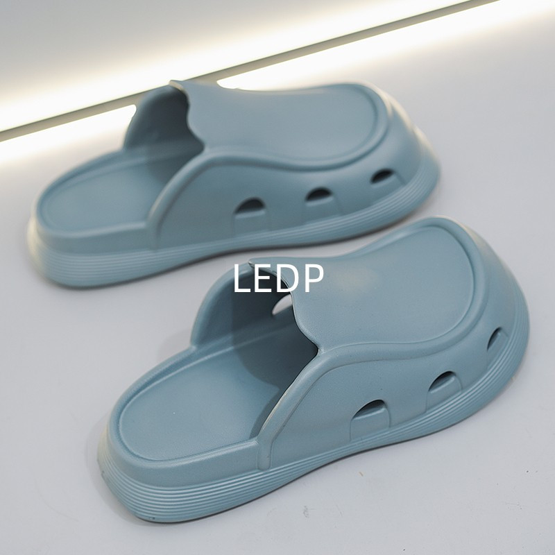 Чехли за мъже Нови летни модни дизайнерски обувки на платформа Baotou Ежедневни плажни обувки на открито Вътрешни домашни чехли с кръгли пръсти