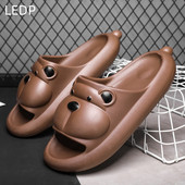 Нови чехли за мъже Модни външни плажни летни унисекс спортни обувки за двойка Баня Вътрешна къща Платформа Ежедневни мъжки чехли