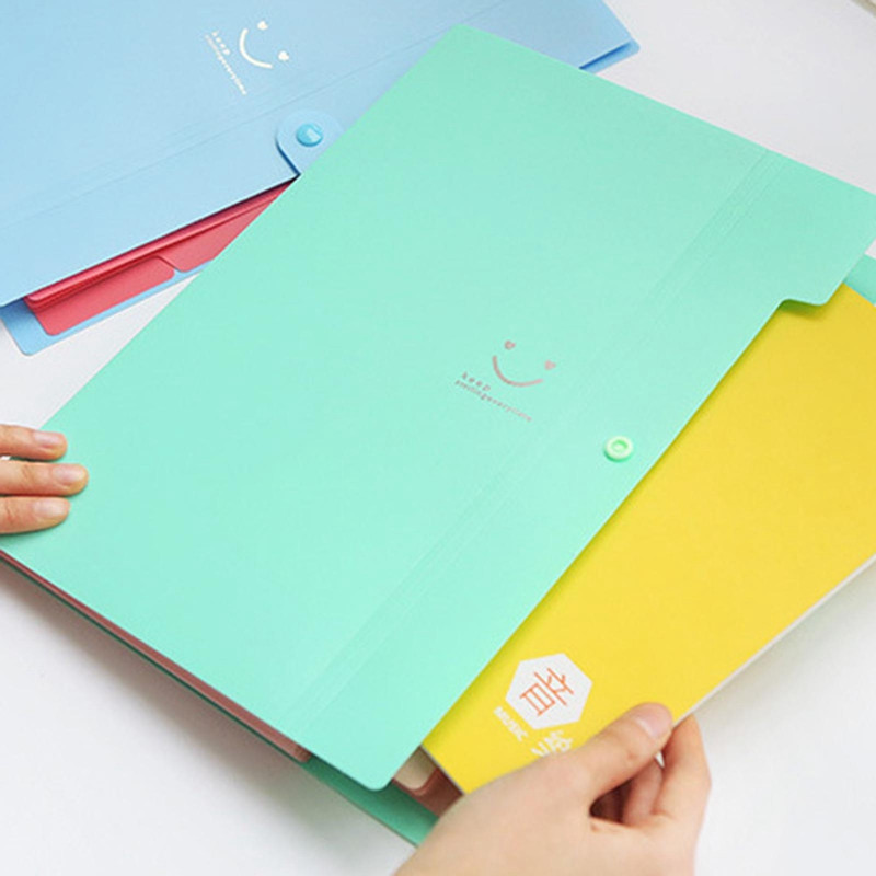 Плътен цвят A4 Разширяващ се държач за файлове Бутон за закопчаване PVC документи Джобна торбичка за файлове Чанта за файлове Офис канцеларски материали Органайзер за бюро