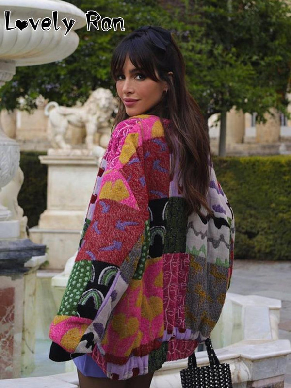 Винтидж свободно яке с щампи на цветя Дамско модно яке 2023 г. с цветни пачуърк Есенни женски топли улични връхни дрехи с дълъг ръкав