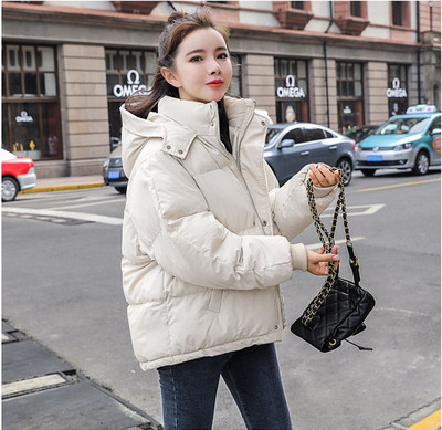 Zimska odjeća Ženske parke Demi-sezonska jakna za žene Modni jednobojni debeli kratki kaputi Kaputi za žene Zimski kaput Žene