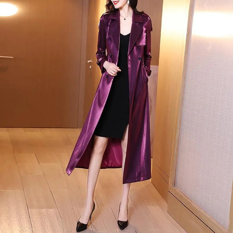 Нов моден лъскав тренчкот Дамско пролетно есенно ежедневна лилава черна ветровка с двуредно плътно X-дълго връхно облекло KW1119