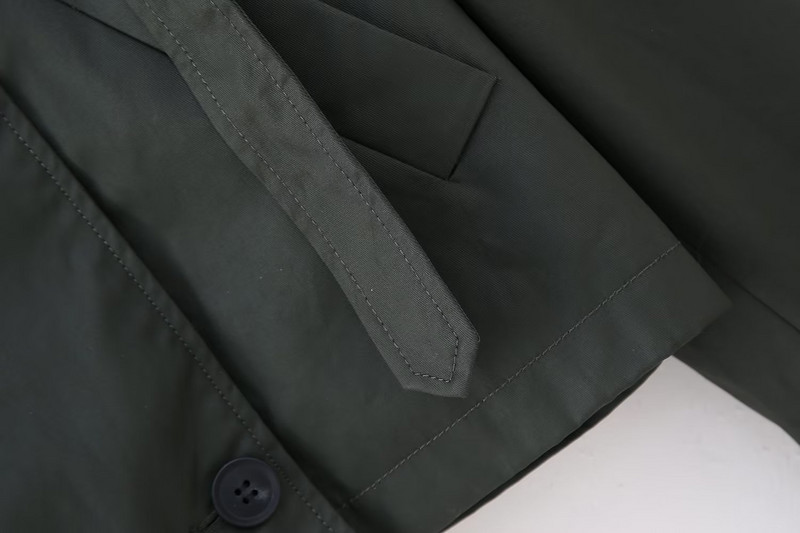 Moteriška trumpa striukė su apykakle, trumpa nuo vėjo