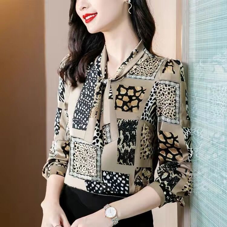 Naiste kevadsuvi stiilis šifoonist pluusid särgid naiste vabaaja poolvarrukatega kikilipsuga krae trükitud pluusid topsid DF4198