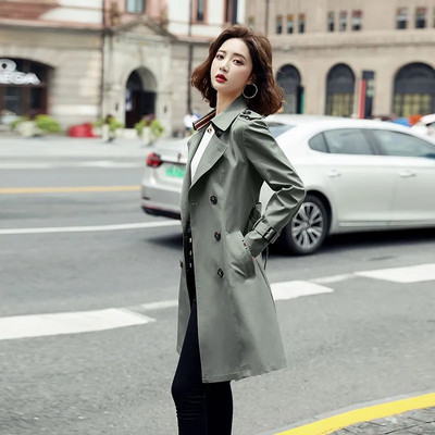 Windbreaker Γυναικείο Harajuku μεσαίου μήκους φθινόπωρο 2023 Νέο δημοφιλές βρετανικό στιλ παλτό σε τάση για χαλαρή ζώνη με διπλό στήθος