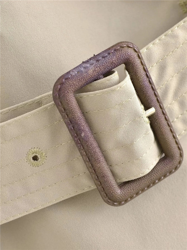 2023. aasta naiste sügismood, kaherealine khaki sirge pikad jakid, tüdrukutele, uus vabaajaline, allapoole keeratava kraega trenšmantel koos vööga