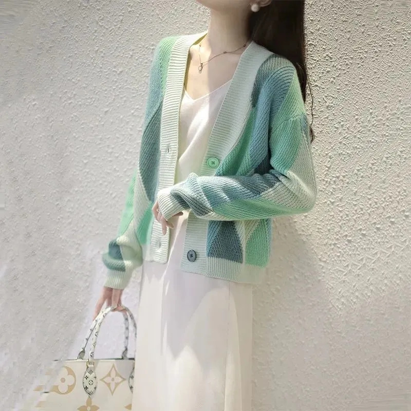 Ženski pulover s korejskim V-izrezom Argyle uzorkom Vintage jesenski široki pleteni kardigan jakna s jednim kopčanjem Ženska majica dugih rukava