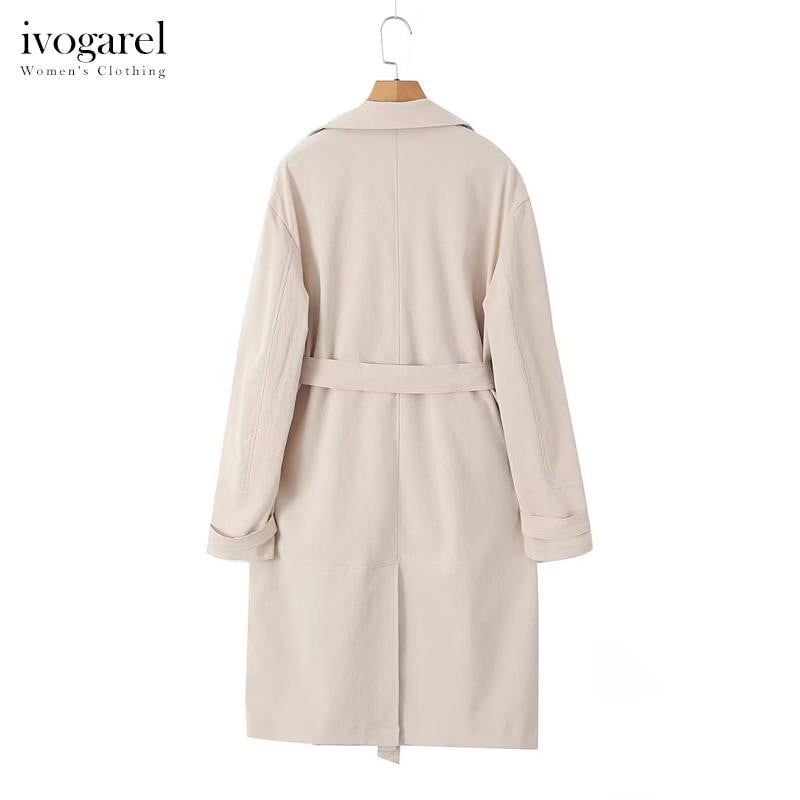 Ivogarel ženski elegantni bostonski opušteni trenč kaput pripijenog i opuštenog stila, zlatni gumbi, džepovi sa bočnim šavovima, samotkana kravata