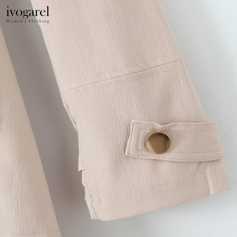 Ivogarel ženski elegantni bostonski opušteni trenč kaput pripijenog i opuštenog stila, zlatni gumbi, džepovi sa bočnim šavovima, samotkana kravata