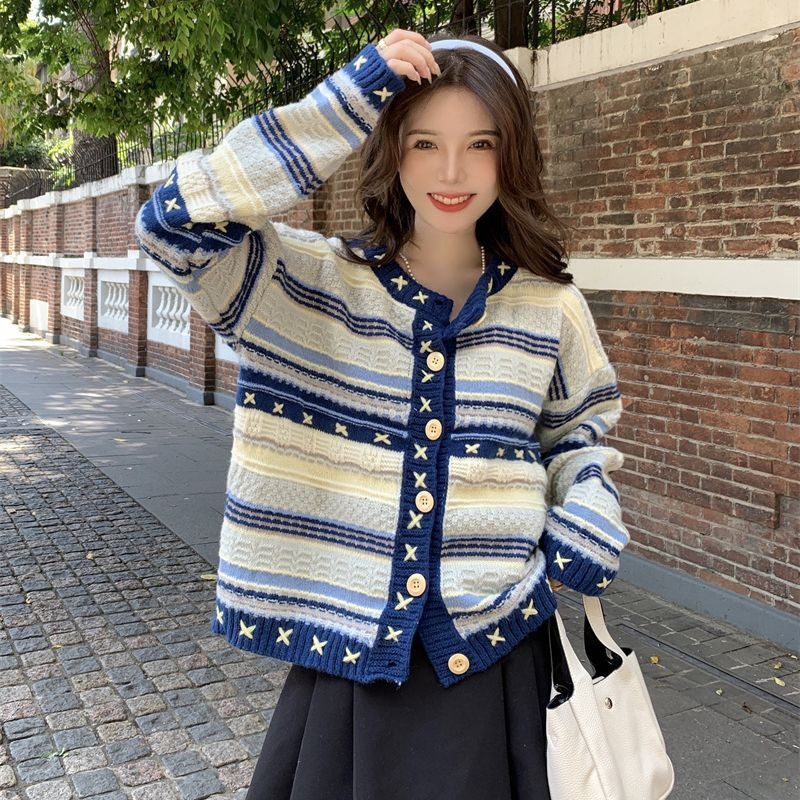 Pleteni kaputi Puloveri s prugama kontrastne boje Vintage visokokvalitetni ženski široki kratki kardigan s O izrezom Elegantan Y2k