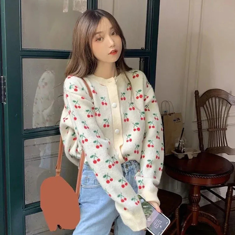 Džemperi u japanskom stilu Kaput Ženski jesenski 2023. Pleteni kardigani s printom trešnje za žene Vintage široki kardigan s jednim kopčanjem