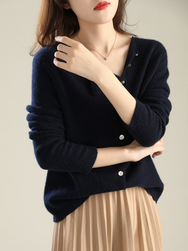 Ženski kardigan s asimetričnim gumbima TuangBiang, jesen 2023., proljetni flis džemper s O-izrezom, pamučne bež pletene majice s jednim kopčanjem