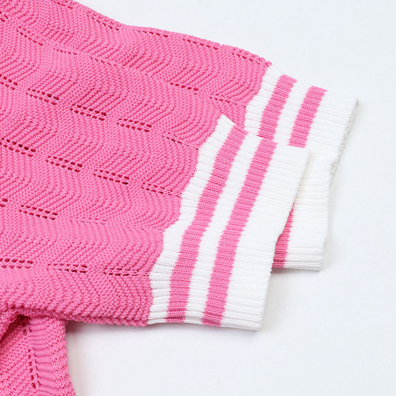 Patchwork izdubljeni pulover kratkih rukava Ženski korejski modni pleteni pulover s O-izrezom, uske majice, ljeto 2023.