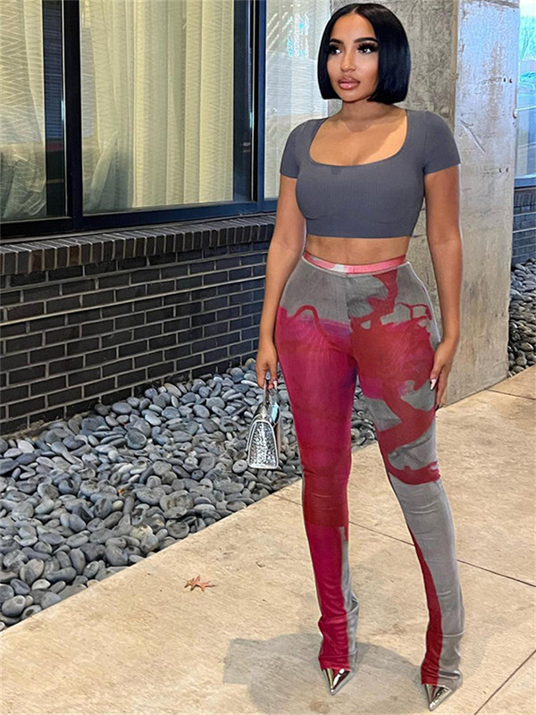 Keistas pūlingas raštas, elastinės moteriškos kelnės aukštu juosmeniu, platėjančios kelnės