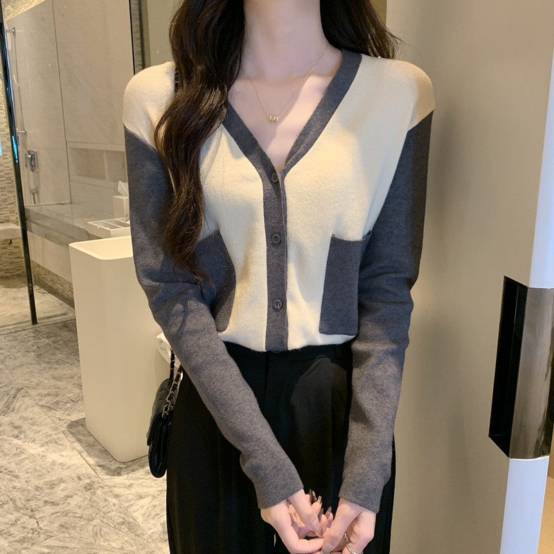 Ženski kardigan s V-izrezom, minimalistički, sveobuhvatno pletenje, ležerna moda, nježna ženska s jednim kopčanjem, korejski stil, elegantna jesenska novost