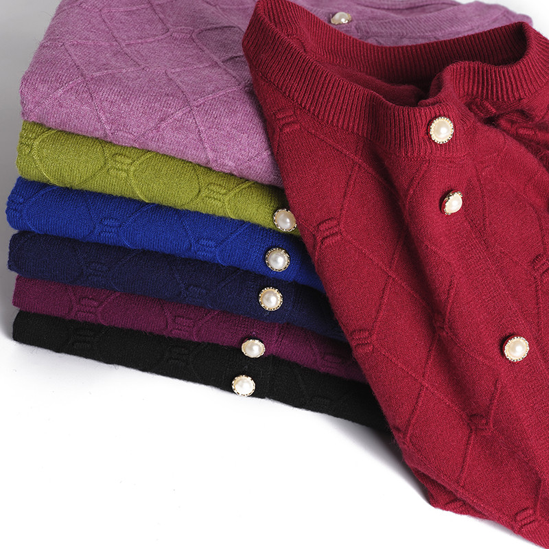 Novi 2023. Pleteni ženski džemper Kardigan Kaput Sredovječne veste za starije majke Jesenska ležerna jakna Gornja odjeća Ženske majice W205