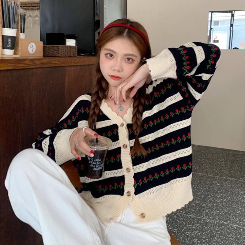 Prugasti kardigan dugih rukava, kratki slatki v-izrez, jesenski studentski korejski modni džemper slobodnog dizajna s osjećajem niše