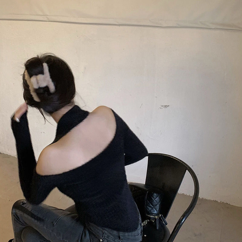 Naiste õlgadeta pulloverid, disainitud päitsetega Seksikad kärbitud kampsunid High Street Stiilsed, ühevärvilised punased õhukesed kuduvad džemprid