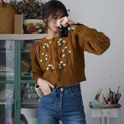 Onalippa Tikand Lilleline kootud kardigan Väikese lõhnaga õrn tuul pikkade varrukatega kardiganid, üherealised kärbitud topid