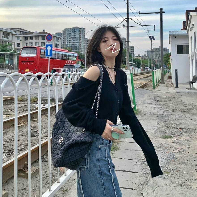 Kardigan Ženski Kardigan Ženski Seksi ženski Jednobojni novi dizajn, korejska moda, proljetna, ležerna, s V-izrezom, ugodna ins vruća rasprodaja, crna