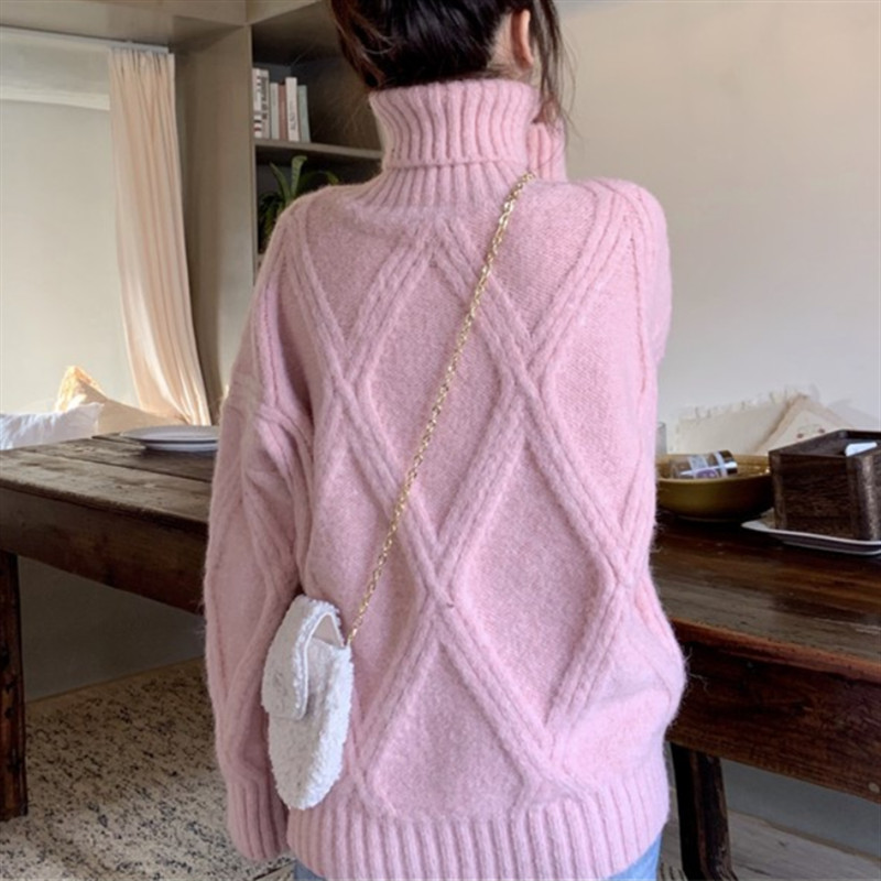 Pleteni pulover s dolčevitom Ženski jednobojni jesen-zima Korejski divlji slatki ženski puloveri Pletena odjeća Široke ženske majice Tide H1679