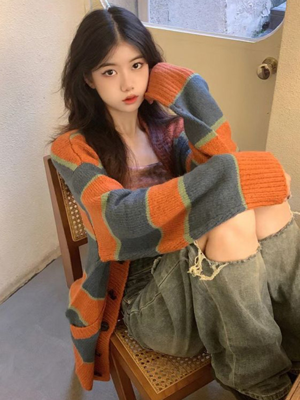 Ženski kardigan na pruge, vintage korejski stil, trendi pletenina, univerzalna, elegantna studentska odjeća s V-izrezom, slatka odjeća za proljeće i jesen