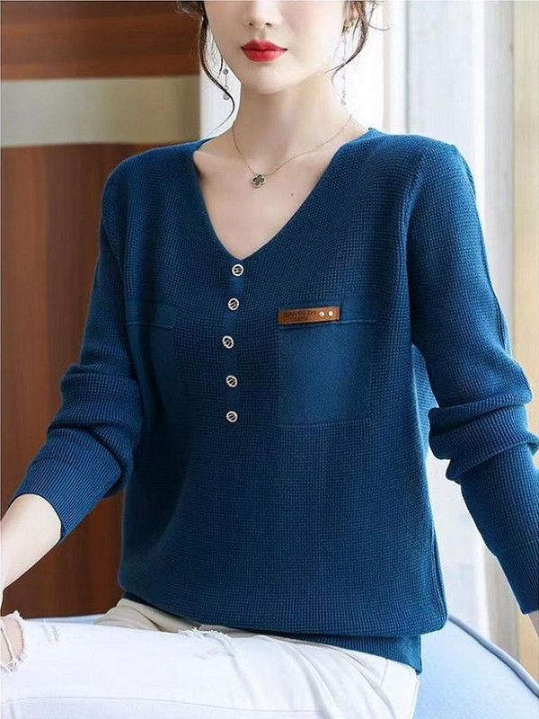 TuangBiang Φθινόπωρο 2023 Διακοσμητική τσέπη με στρας με λαιμόκοψη Χειμερινό χαλαρό κομψό πουλόβερ Κορεατικά γυναικεία πλεκτά μπλουζάκια