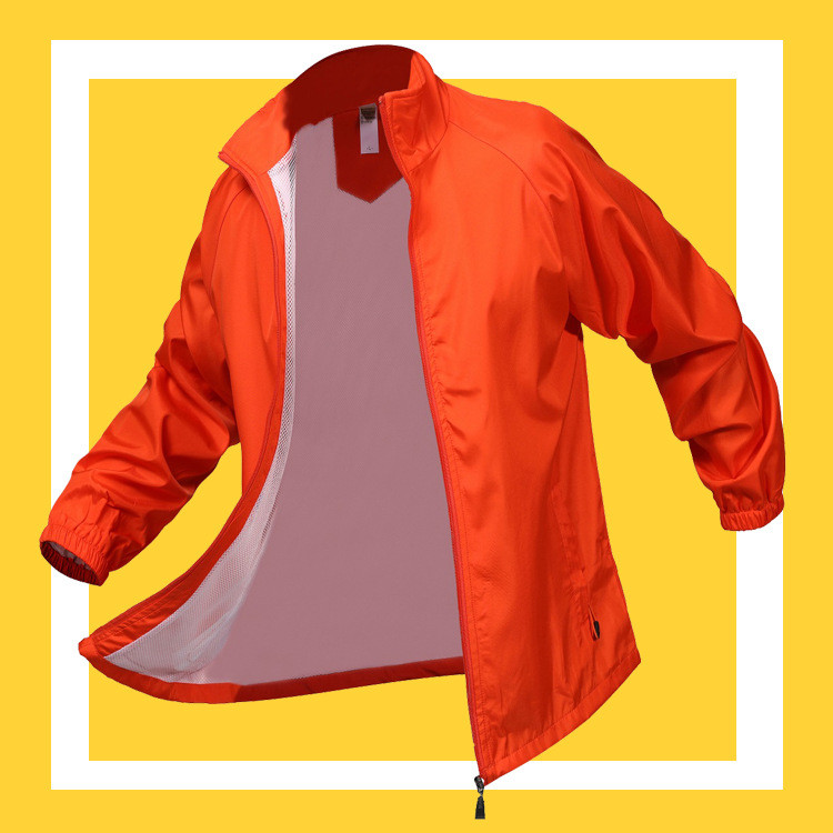 Sügisene tööriided pikkade varrukatega trentšmantel eritellimusel trükitud logoga meeste ja naiste veekindel mantel ettevõtte reklaamsärk