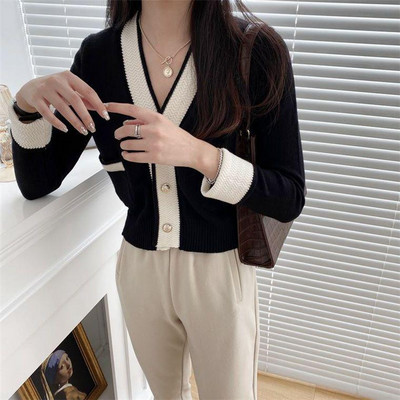 Φαρδιά κοντομάνικο πουλόβερ με λαιμόκοψη V μονόστηθος 2022 Νέα άνοιξη και φθινόπωρο πλέξιμο γυναικεία ζακέτα