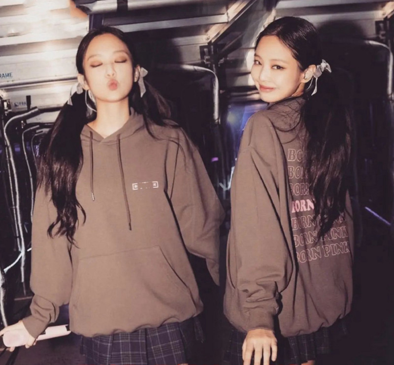 UUS Kpop BORN Pink Tour Vokaalkontsert Sama kapuutsiga ühevärviline pikkade varrukatega Bp dressipluus Y2K Oversize Hip Hop Top Tee