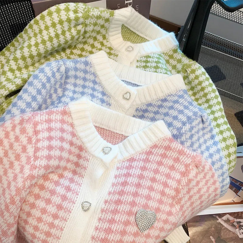 2023 Sweet O-neck Heart Button Lattice Splicing ροζ ζακέτα πουλόβερ Μόδα Χαλαρό μονόπλευρο πλεκτό πουλόβερ Preppy στυλ