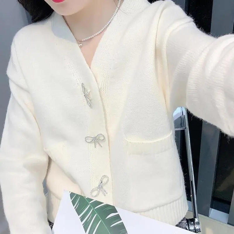 Κορεάτικο στρας πεταλούδα Γυναικεία ζακέτα μονόχρωμη μονόχρωμη λαιμόκοψη σε σχήμα V Plus μέγεθος 3XL γυναικείο πουλόβερ Απλό πλεκτό πουλόβερ