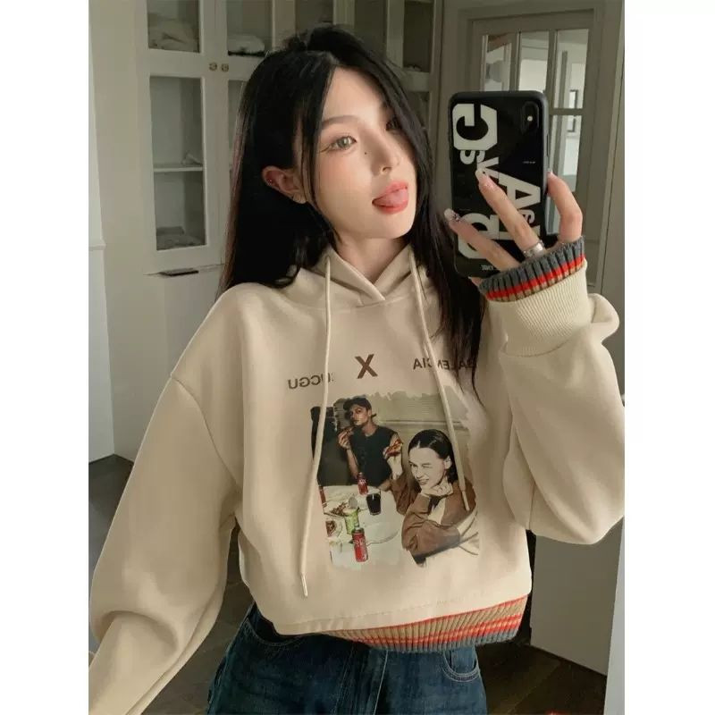 Κοντό στυλ μόδας με κόκκινη κουκούλα με τύπωμα casual γυναικείες κουκούλες αμερικανικές χειμερινές χαλαρές γυναικείες κουκούλες στο δρόμο