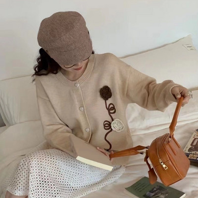 Ezgaga Elegantni ženski kardigan s cvijećem i vezom, trodimenzionalni labavi O izrez Gornja odjeća Vintage pleteni pulover Ženski chic