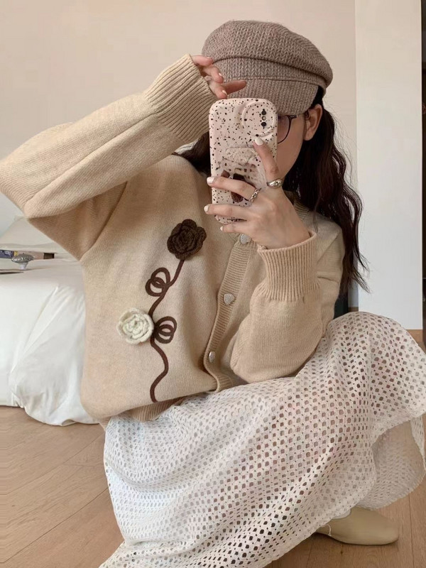 Ezgaga Elegantni ženski kardigan s cvijećem i vezom, trodimenzionalni labavi O izrez Gornja odjeća Vintage pleteni pulover Ženski chic