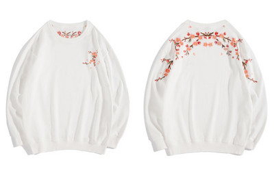 Sweatshirts s izvezenim cvjetanjem Harajuku Streetwear Muški puloveri s kapuljačom Crno-bijele široke ležerne sweatshirts za žene CS720