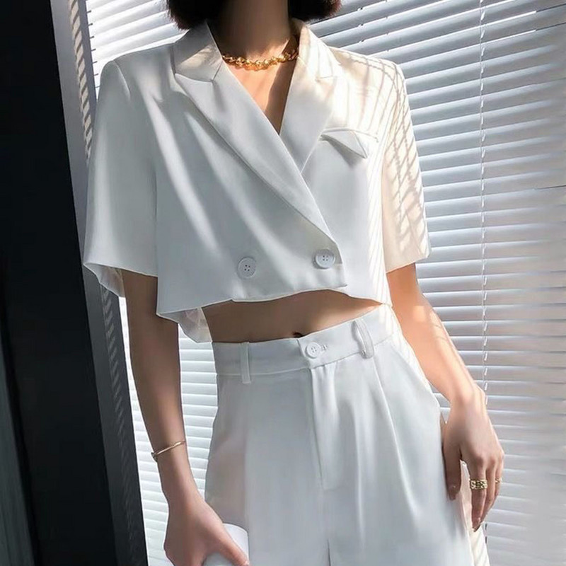 Set 2 bucăți alb, pantaloni scurți de vară, set de pantaloni și blazer sexy pentru femei, cu mânecă scurtă, topuri decupate, pantaloni scurți largi cu talie înaltă