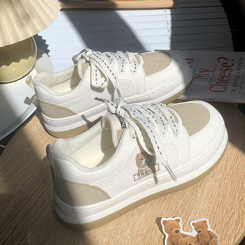 Γυναικεία παπούτσια πλατφόρμας με μαλακό κάτω μέρος Γυναικεία παπούτσια τένις με αυξημένο ύψος με χοντρή σόλα με μέσα πάνινα παπούτσια Νεανικά κορίτσια Μόδα για τρέξιμο