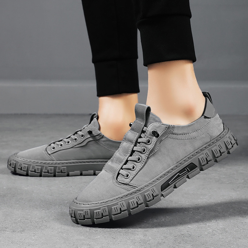 Muške tenisice Prozračne ležerne cipele Muške ravne cipele na vezanje To su cipele Muške vulkanizirane cipele Modne muške cipele