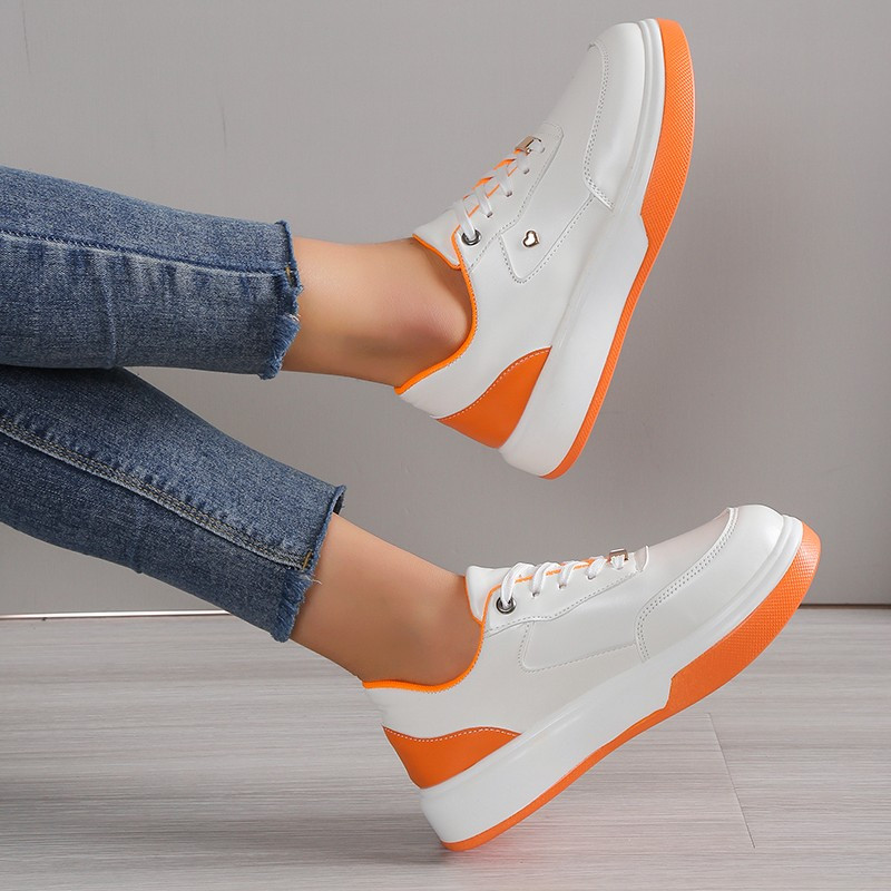 2023 Naiste tossud vabaajajalatsid PU-nahast paksu tallaga nööriga tossud Naiste platvormkingad Vulkaniseeritud kingad Zapatillas Mujer