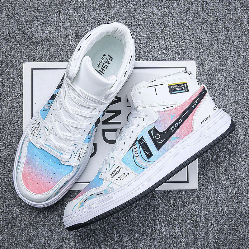 Nova modna muška obuća za proljeće i jesen 2023. Ležerne svestrane studentske visoke cipele Male bijele cipele Debeli potplat Muške sportske cipele